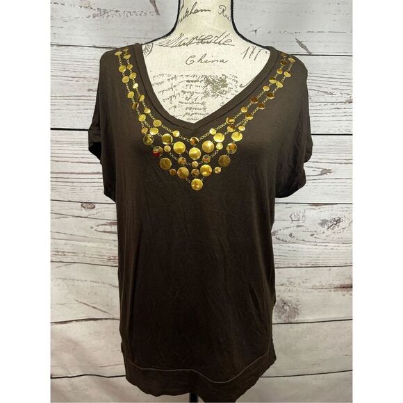 August Silk large brown  t shirt with gold buttons along neckline‎ - 2932 - Picture 1 of 5